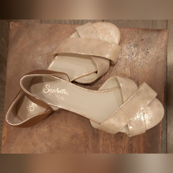 New Seychelles Slow Down sandals - Picture 4 of 6